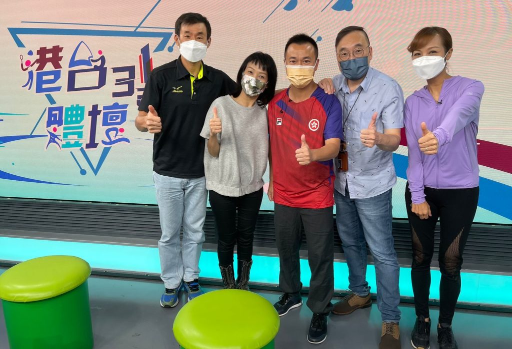 由9月6日起，港台電視31及香港電台第一台推出每日1.5小時的體育節目「港台體壇123」。